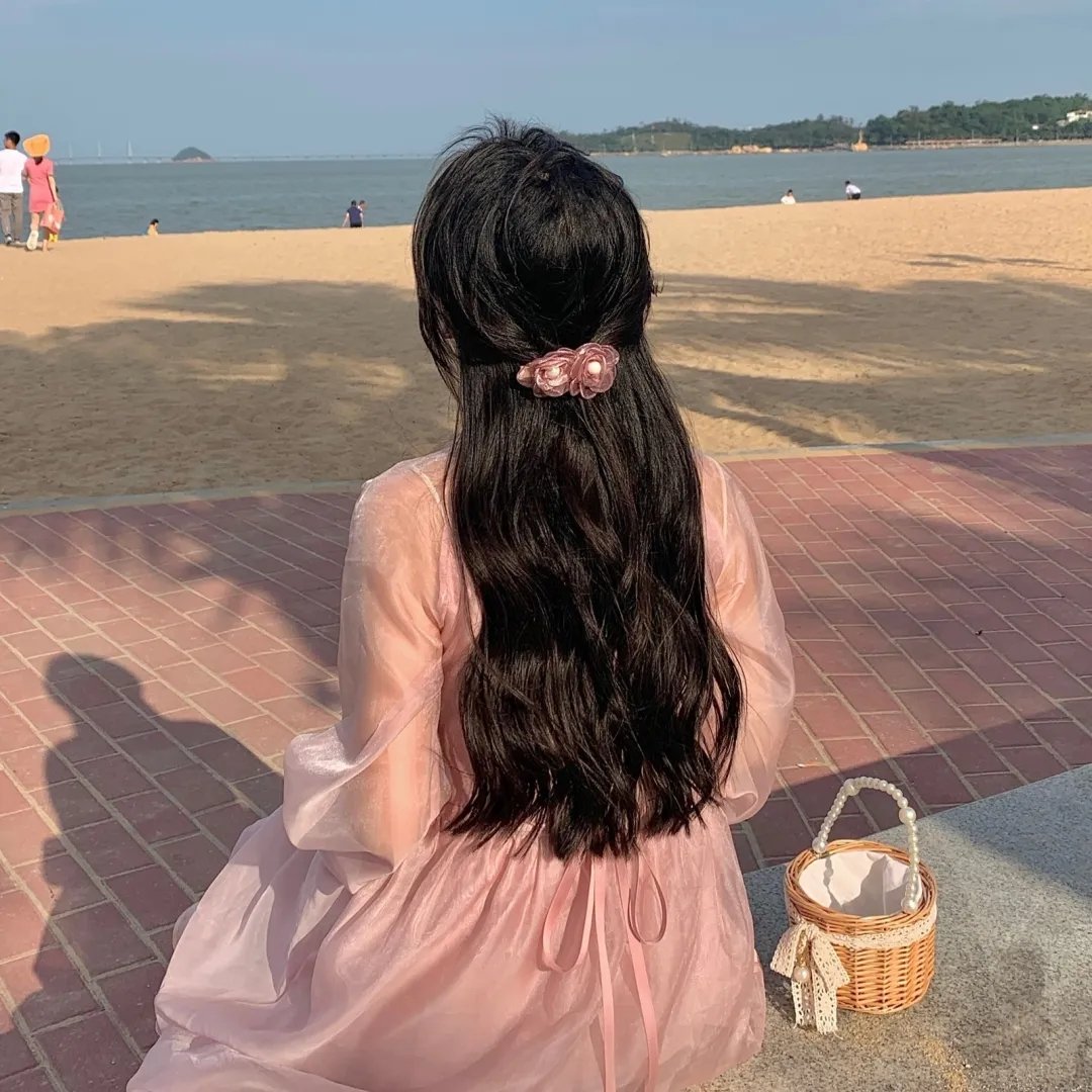 多可爱的战争 海报